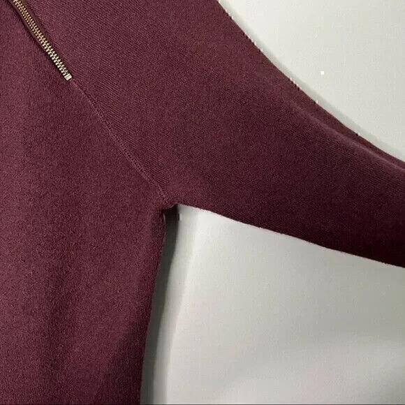 TAHARI Pullover Womens Size Small Shoulder Zip Detail Burgundy, Aubergine - Picture 5 of 8